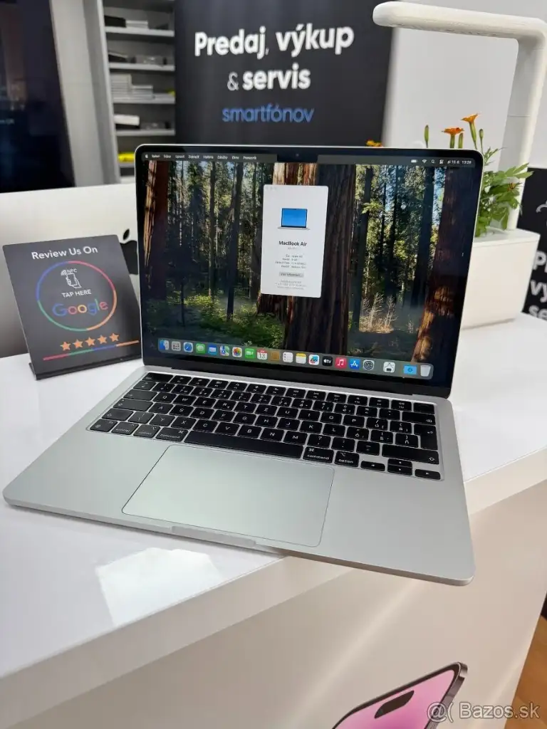 💻 Prémiový MacBook Air 13" M2 s 8GB RAM a 256GB SSD - foto 1