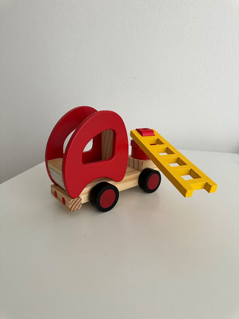 🚒 Exkluzívne Drevené Hasičské Auto s Rebríkom - foto 1
